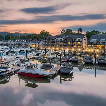 Διαμέρισμα Lakeland At Windermere Marina Village *